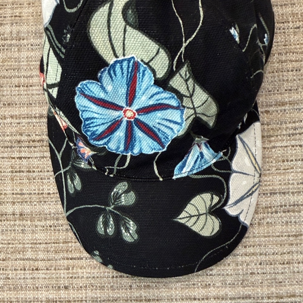 Gucci Black Floral Cotton Baseball Cap with Blue & Cream Blooms Sz S - Picture 10 of 10